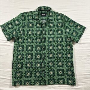Malibu Drill Clothing Mens Button Down Shirt Large Green Shamrock Polyester